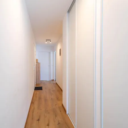 Smartstay Charlotte Perriand - Proche Lac Apartament *