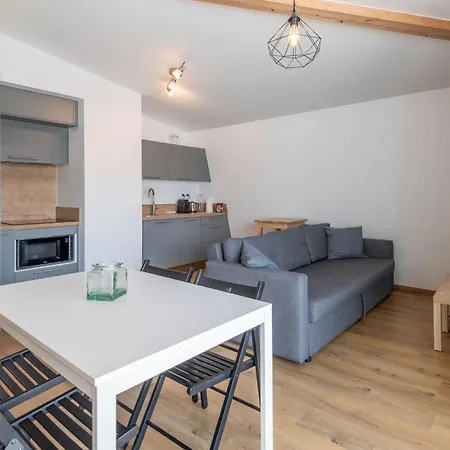Smartstay Charlotte Perriand - Proche Lac Apartament