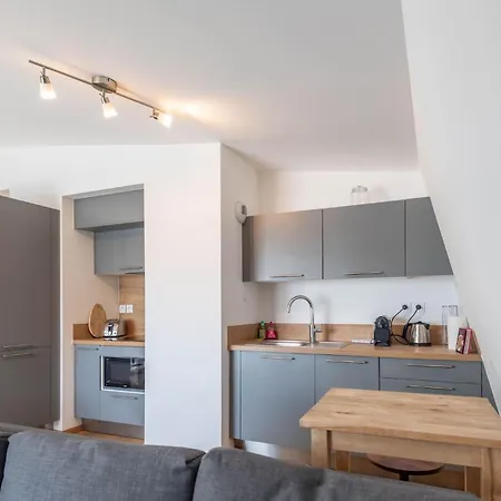 Smartstay Charlotte Perriand - Proche Lac Apartament